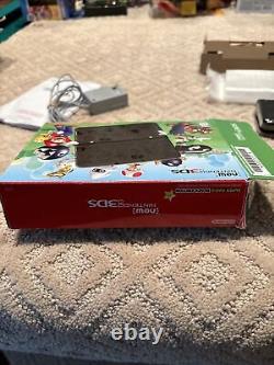 Nintendo 3DS Super Mario Black Edition System Complete In Box