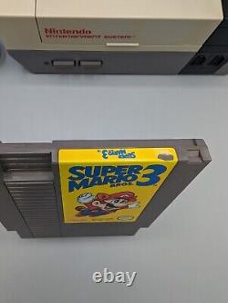 Nintendo Entertainment System NES Console (NES-001) with Super Mario 3 Bundle