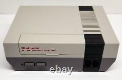 Nintendo NES Super Mario Console Bundle New 72 Pin Mario 1,2,3, Zapper Tested