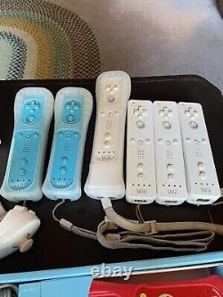 Nintendo Wii Super Mario Bros 25th Anniversary Edition COMPLETE + Lots Of Extras