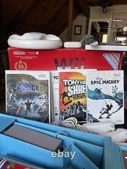 Nintendo Wii Super Mario Bros 25th Anniversary Edition COMPLETE + Lots Of Extras