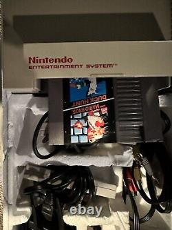 Original in Box Nintendo Action Set Game Console System Super Mario Bros 1987ish