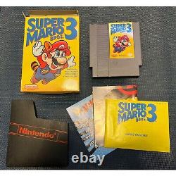 Super Mario Bros 3 Nintendo (NES) ©1990 Complete Contents in Box Video Game CIB